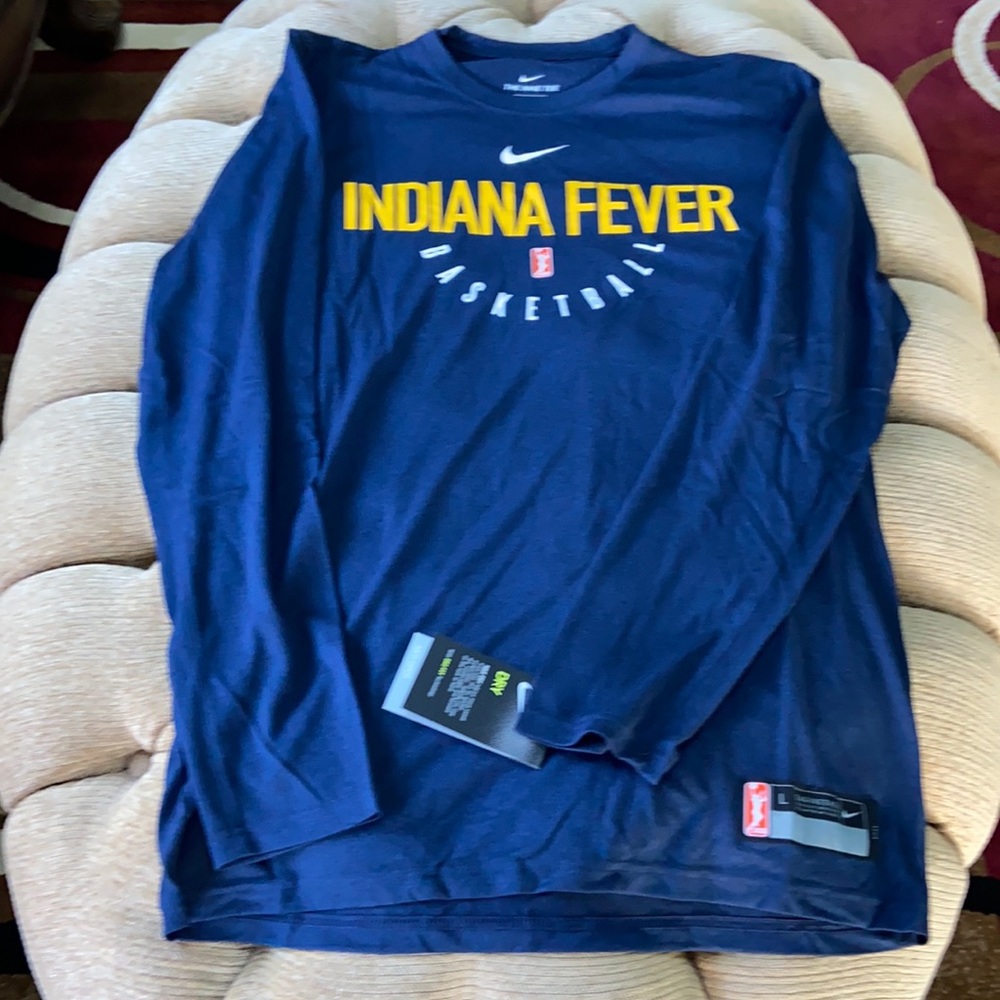 Nike basketball T-shirt